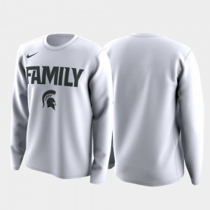 Michigan State Spartans T-Shirt For Men's White Family on Court March Madness Legend Basketball Long Sleeve