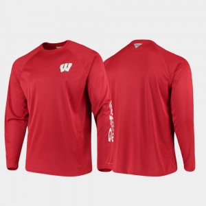 Wisconsin Badgers T-Shirt Omni-Shade Men Red PFG Terminal Tackle Long Sleeve